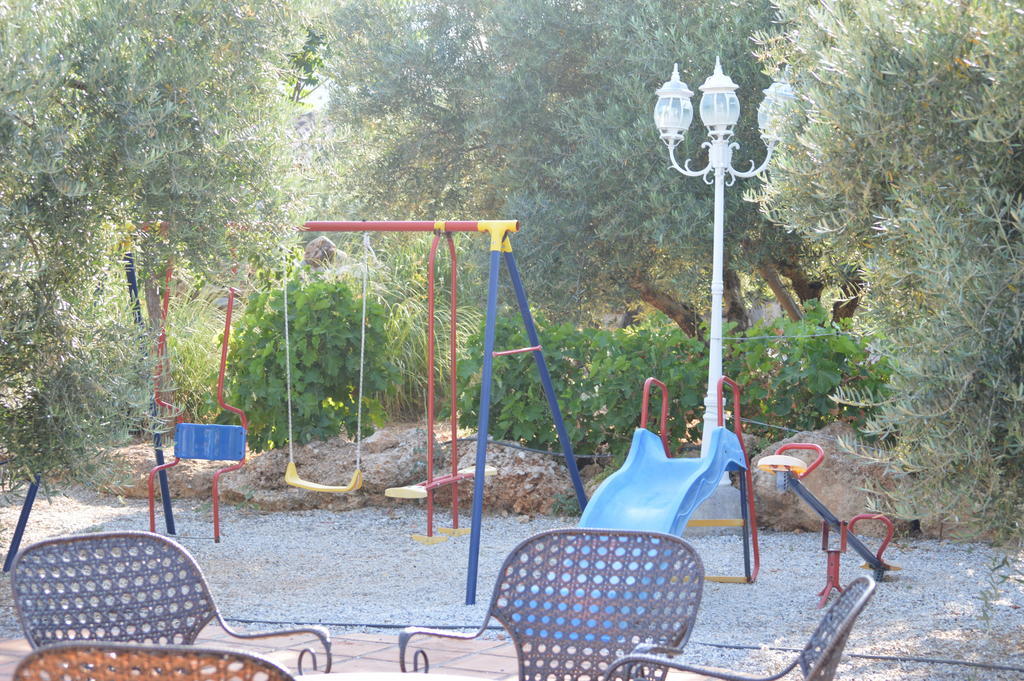Complejo Rural Ibipozo Guest House Pozo Alcón Eksteriør bilde